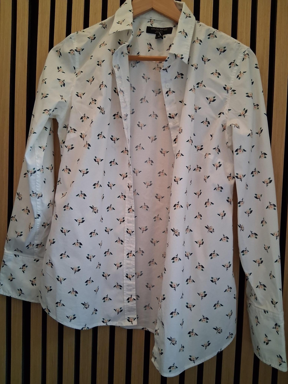 Women’s White Printed Button-Down Shirt Jacket Banana REPUBLIC